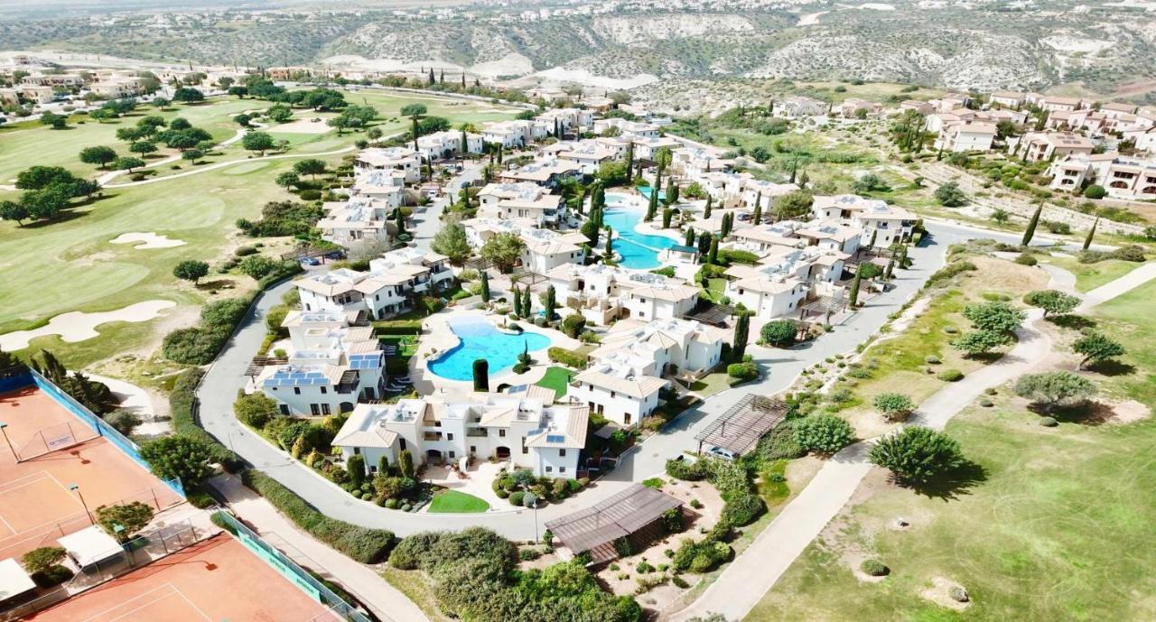 קוקליה 2 Bedroom Apartment Chloe With Communal Pool, Aphrodite Hills Resort מראה חיצוני תמונה